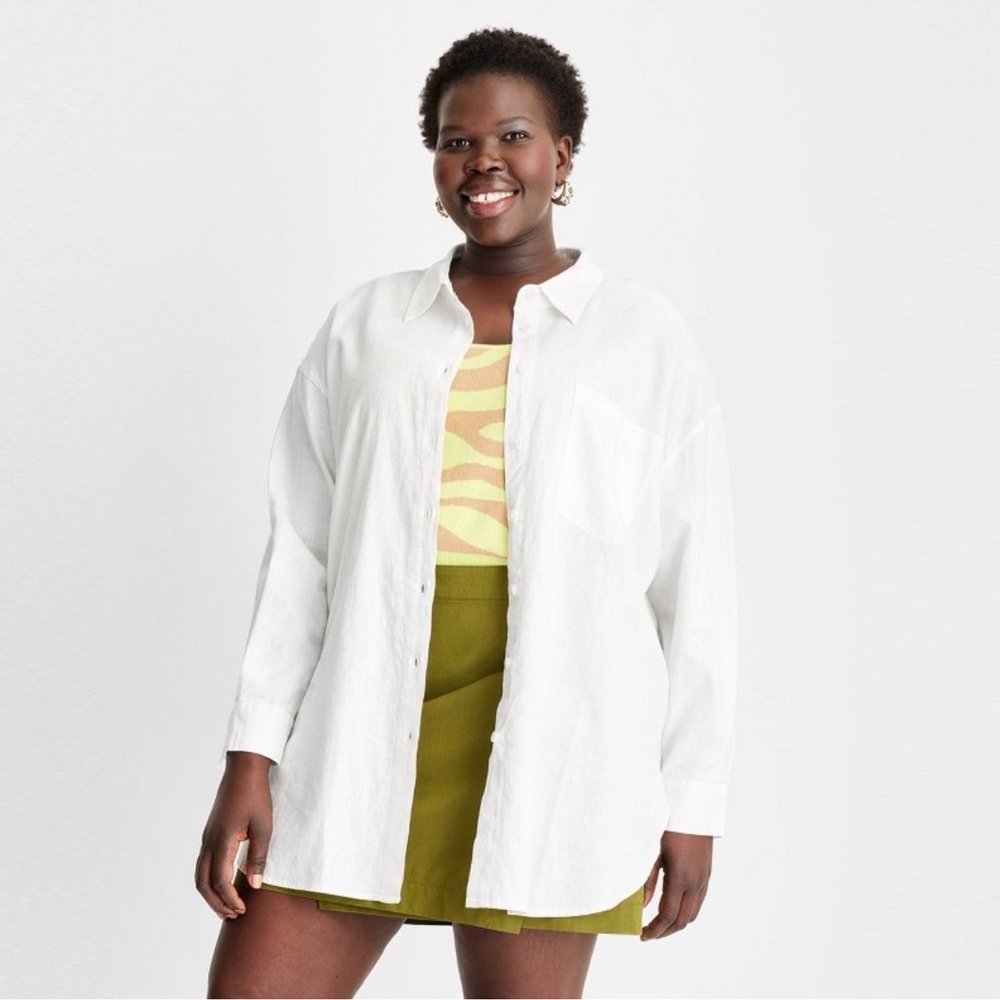 Women's Plus Size Linen Shirt - Picture 3 of 4